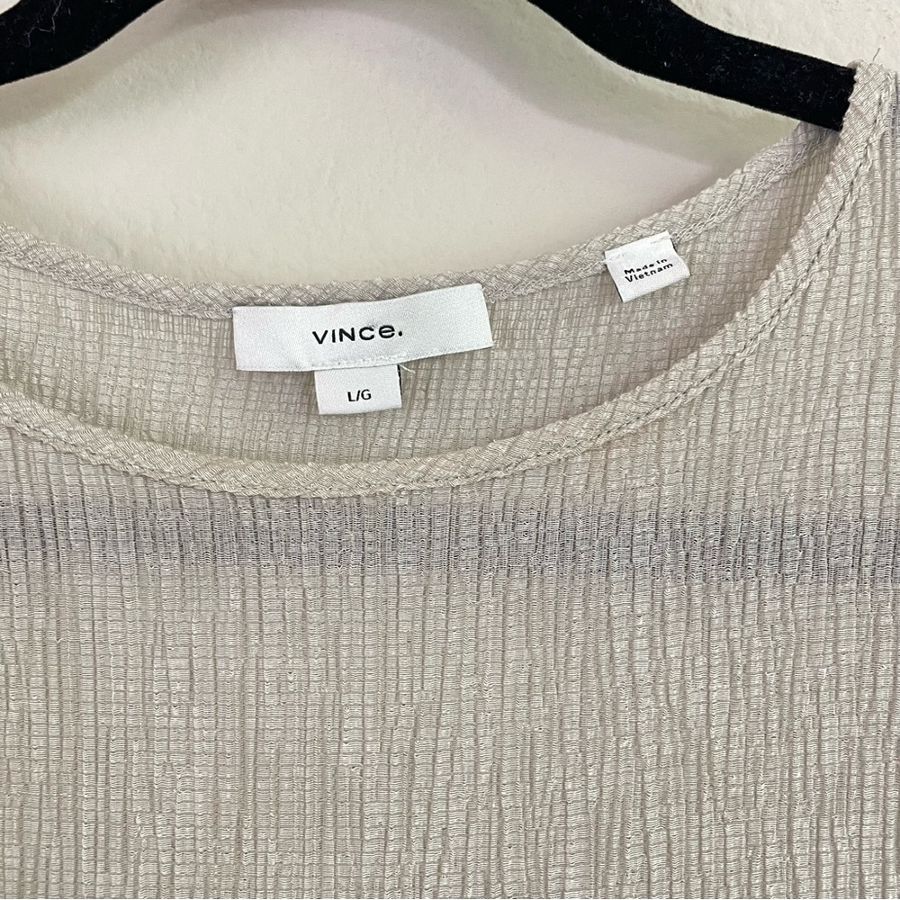 Vince Crinkle Long Sleeve Crewneck Lightweight Sheer Blouse Size L Minimalist - Picture 4 of 8